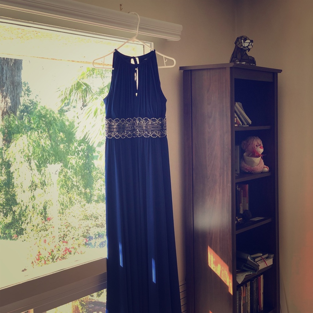 Fancy detailed navy blue dress